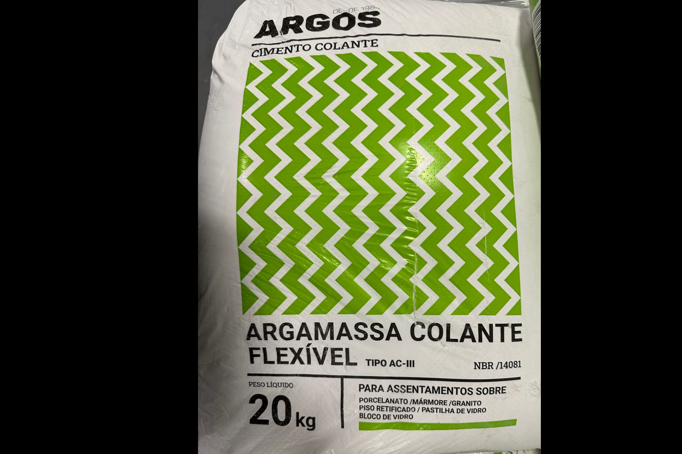 Argamassa Argos ACIII Branca PRO015