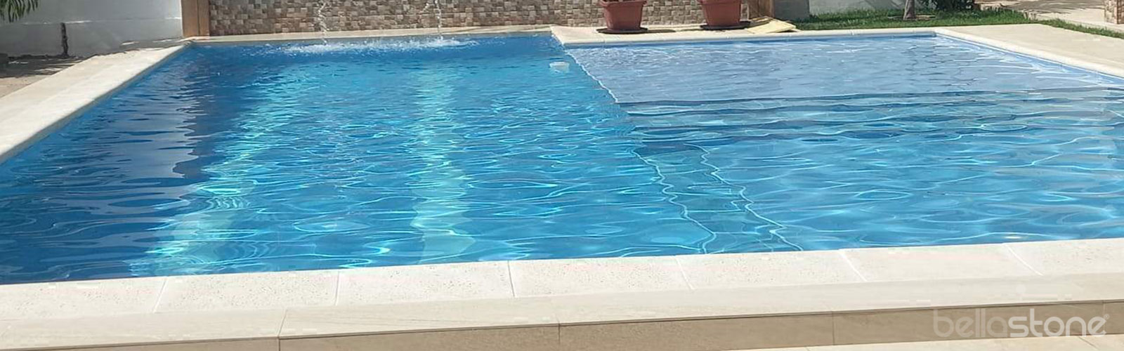 Pisos e Bordas de Piscinas